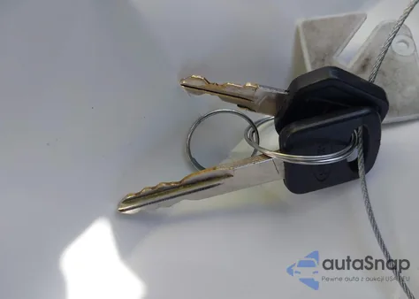 2007 Ford F-350 Chassis Xl/Xlt from USA, damaged, VIN 1FDSF34527EB35312